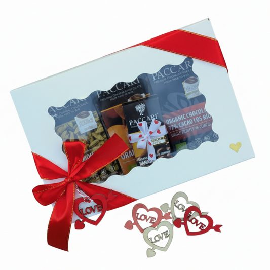Pacari Organic Chocolate Valentine´s Day Premium Choco Gift Box, Closed